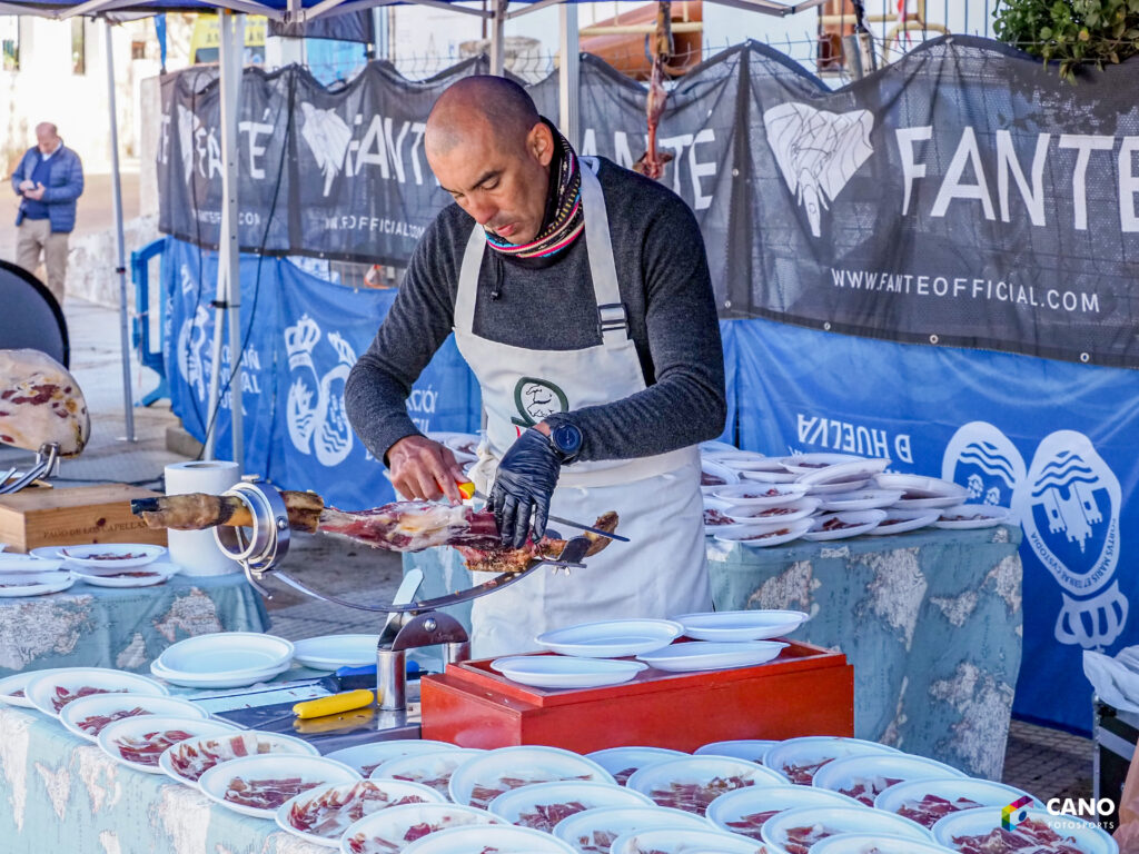 En La Leyenda de Tartessos se puede disfrutar de la mejor gastronomía de Huelva.